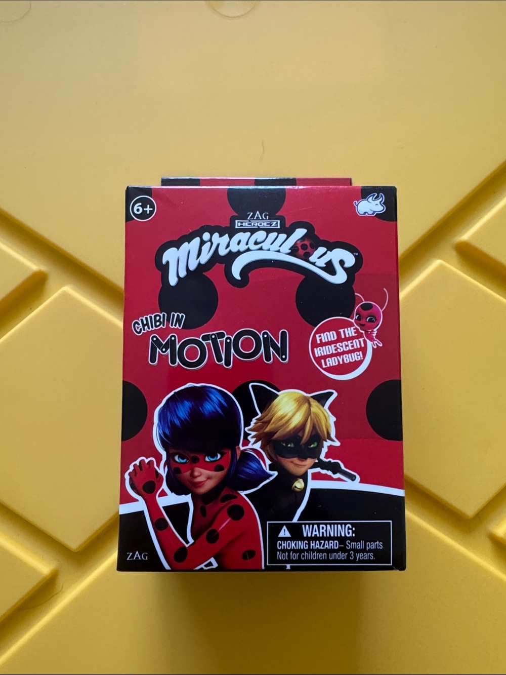 Miraculous Chibi In Motion Ladybug & Cat Noir Blind Box - Red